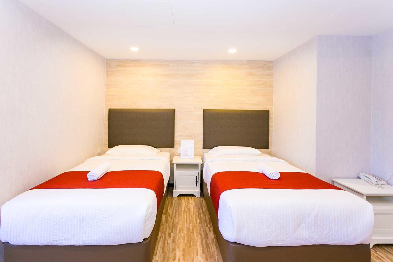 Icon Hotel Сегамат Екстериор снимка